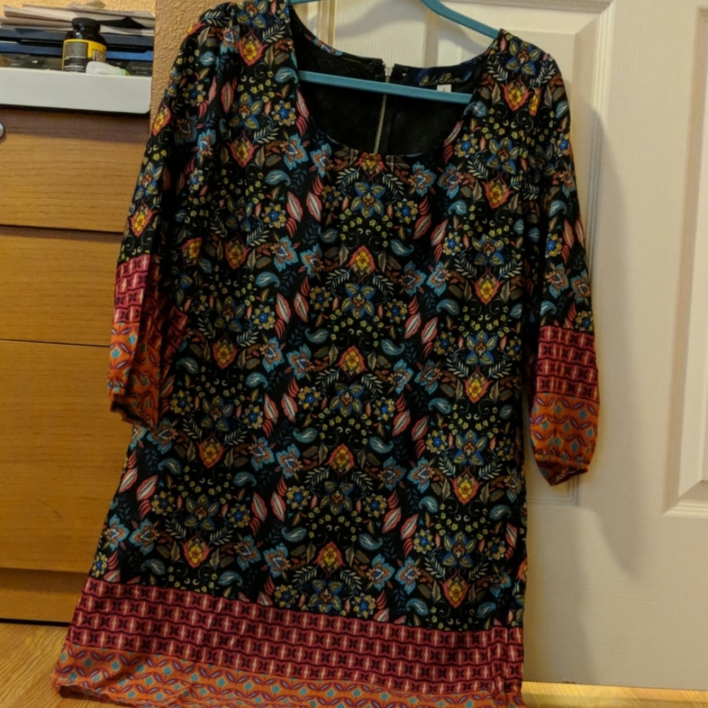 Women's dress